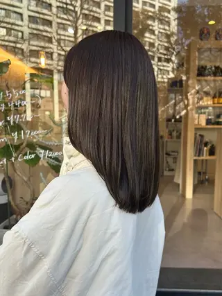 ミディアム ayaka ［sou］のヘアスタイル