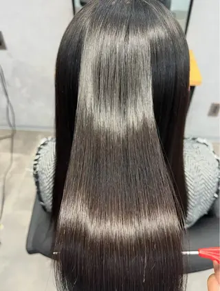 ロング 熊谷 有紗のヘアスタイル