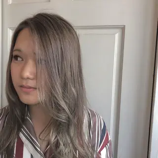 ロング 🌸ハイトーン 新田　廉 🌸のヘアスタイル