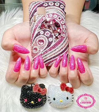 ネイル CROWN プライベートサロンのネイルデザイン