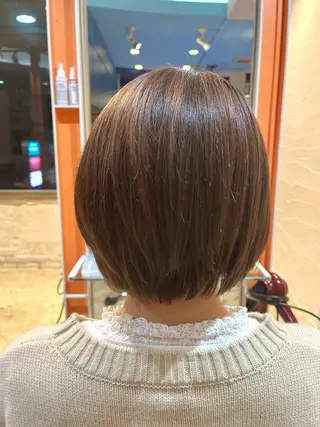 ショート カラー うしだ かおるのヘアスタイル