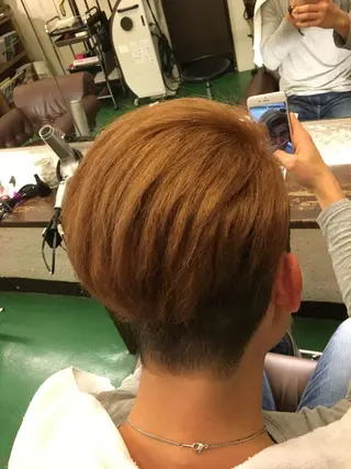 ショート カラー メンズ メンズ眉毛ITSUK Iメンズ専門　新宿の眉毛・アイブロウイメージ