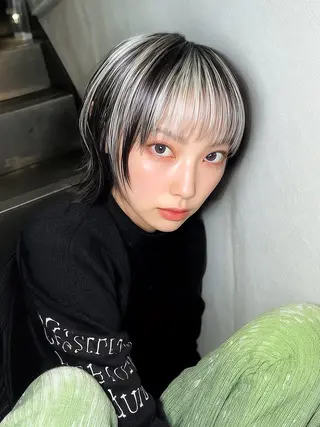 ショート カラー 🌈派手髪ハイトーン 🌈鈴木亮太🌈のヘアスタイル