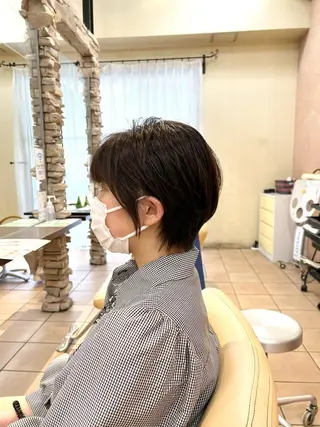 ショート 地毛風ストレート ⚡️下ノ村柊斗⚡️のヘアスタイル