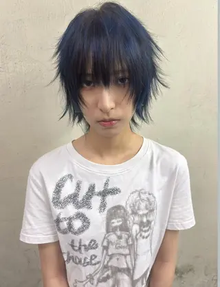 ショート カラー デザインカラー⭐︎★ 🐆hyo🐆のヘアスタイル
