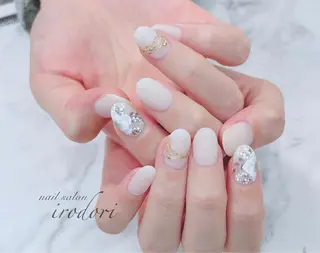 ネイル ﾌｨﾙｲﾝ専門ﾈｲﾙｻﾛﾝ彩 博多駅前店所属・ネイルサロン 彩 irodoriのネイルデザイン