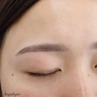 アイブロウ 小山 澪のマツエク・マツパデザイン