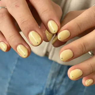 ネイル 𝗺𝗮𝗸𝗶 .のネイルデザイン