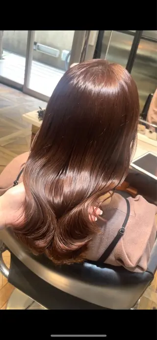 ミディアム カラー BEBE所属・ご新規様限定 透明感カラーKANAのヘアスタイル