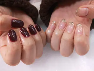 ネイル R'well所属・はばすみれ🎀ﾈｲﾙ 光ﾌｪｲｼｬﾙ ﾍｱのネイルデザイン