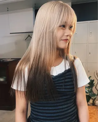 カラー 小林 美咲のヘアスタイル