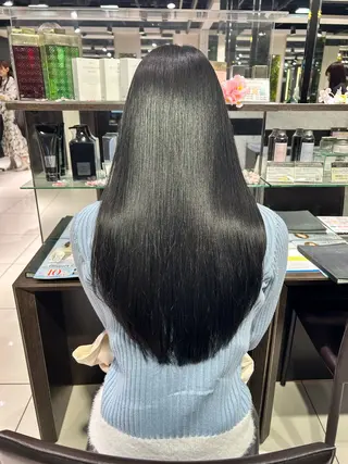 ロング カラー 髪質改善/透明感カラ ー/レイヤー/あやはのヘアスタイル