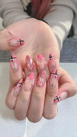 ネイル Munail サロン所属・むねいる nail salonのネイルデザイン