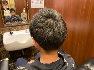 ショート メンズ 浅見 天翔のヘアスタイル