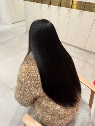 ロング ヘアアレンジ/ 透明感カラー/まひろのヘアスタイル