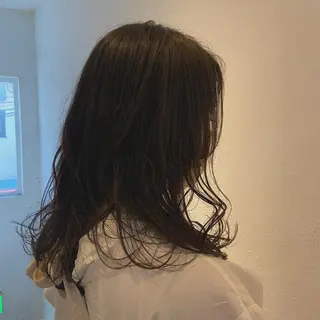 セミロング 🍒マツダ エナ‎🤍のヘアスタイル