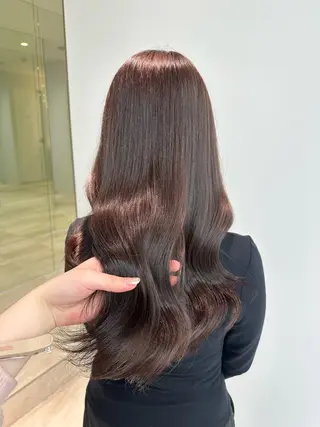 ロング Lond  Emi 艶髪モテヘアのヘアスタイル