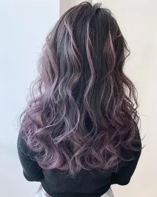 ロング カラー パーマ ヘアアレンジ 【公式】amble luxe池袋東口🩷のヘアスタイル