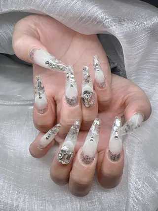 ネイル Lee Nailsのネイルデザイン