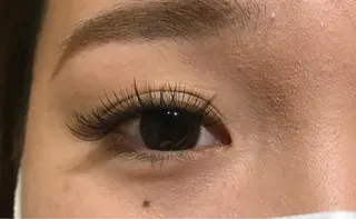 マツエク・マツパ Carat Eyelash&Eyebrow 市川店所属・時田 友美のマツエク・マツパデザイン