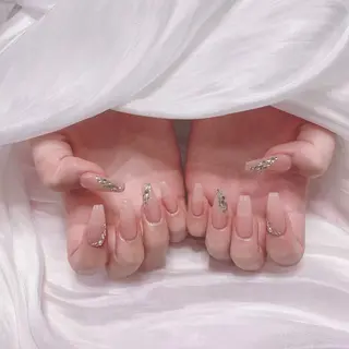 ネイル ジョリ kasumi🌹💅のネイルデザイン