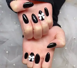 ネイル NiNa ビューティーサロン所属・Ni Naのネイルデザイン