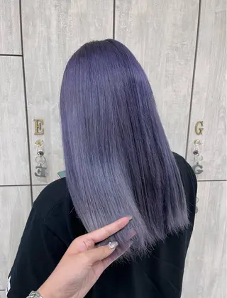 セミロング カラー Queen's gate 昭和Palace所属・🩵 青木萌華 🩵 髪質改善・髪色改善のヘアスタイル