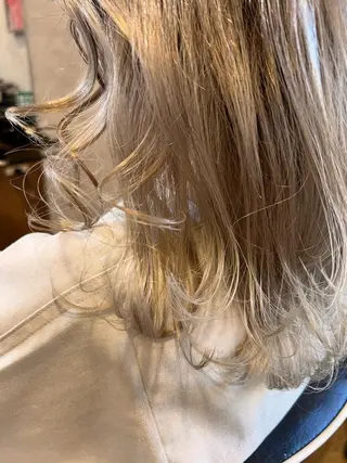 セミロング カラー 🌻井上 マリー🌻のヘアスタイル