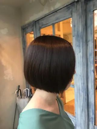 ショート レイヤーカット✂︎池 袋個室サロンkumaのヘアスタイル