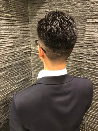 ショート パーマ メンズ HIRO GINZA BARBER SHOP 大阪所属・木村 りきのヘアスタイル