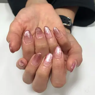 ネイル Dynamoon所属・吉田 芹菜のネイルデザイン