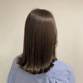 ミディアム カラー ウスイマイコ カット/ケアカラーのヘアスタイル