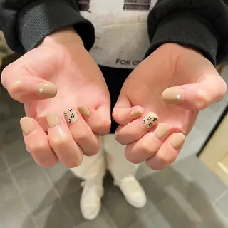 ネイル 鈴木 里奈のネイルデザイン