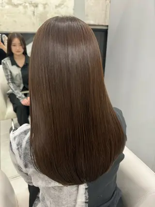 ロング 関川 奈摘のヘアスタイル
