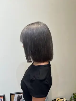 ショート カラー sizuk natsukiのヘアスタイル