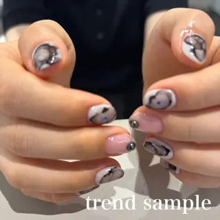 ネイル Yarm As Etel.のネイルデザイン