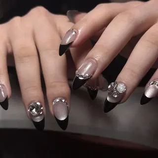 ネイル Dark Honey nozomiのネイルデザイン