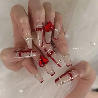 ネイル SALON ELVI.所属・SALON ELVI.のネイルデザイン