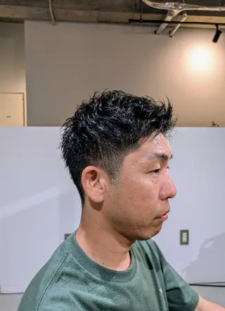 ショート メンズ SOL所属・透明カラー/ショート /髪質改善/亀山貴之のヘアスタイル