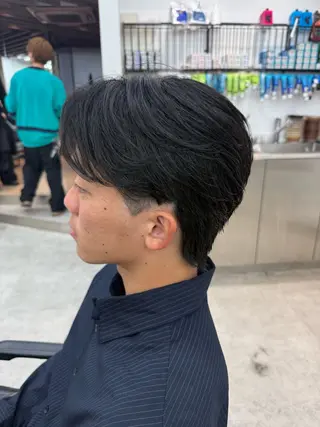 ショート カラー パーマ メンズ キッズ 栄💗メンズパーマ| ハイトーン|haruのヘアスタイル