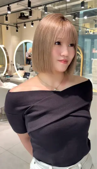 ミディアム まいか🤎髪質改善 ミルクティーボブ🎀のヘアスタイル