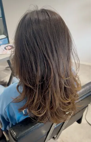 ロング 松本 玲菜のヘアスタイル