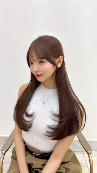 ロング レイヤーカット/ 顔まわり/アオイのヘアスタイル