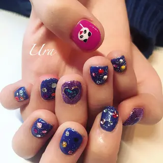 ネイル UrakoNail 《nail》のネイルデザイン