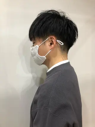 メンズ white.所属・white.梅田 デザインカラー🦄のヘアスタイル