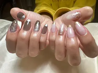 ネイル マルサンカクシカク所属・○△□ 守口市のネイルデザイン