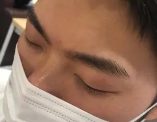メンズ アイブロウ ETERNO小山店 野崎の眉毛・アイブロウイメージ