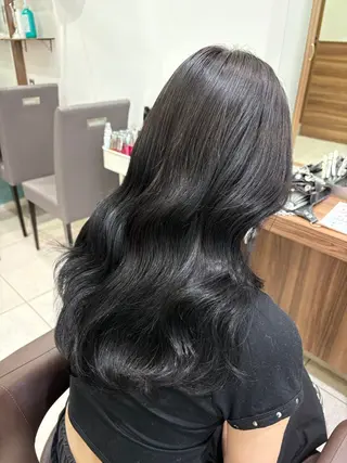 カラー Ash豊田店所属・黒澤 凌空のヘアスタイル