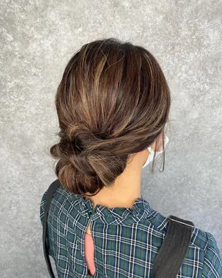 ロング カラー UNDER vr 【アンダーバー】のヘアスタイル