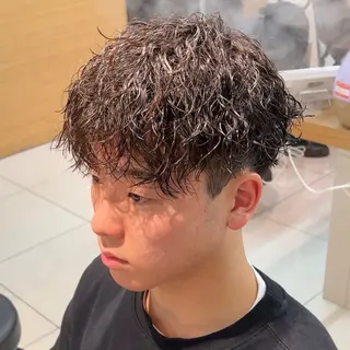 ショート パーマ メンズ パーマ/ハイトーン /吉田眞のヘアスタイル